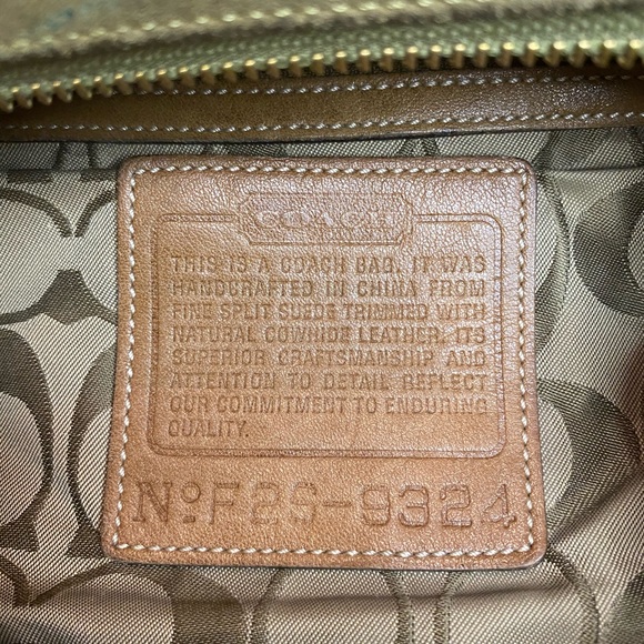 Vintage COACH Suede Crossbody Bag Olive Green 9324 - Picture 3 of 10